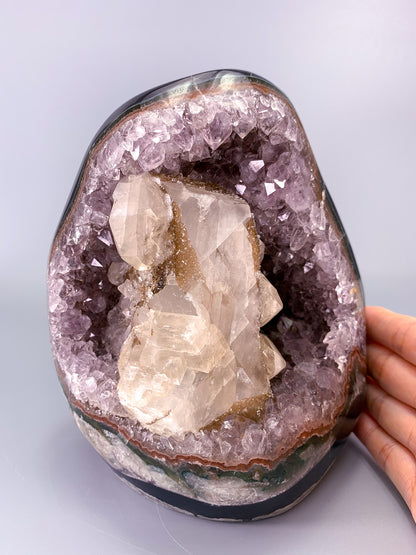 Amethyst natural cluster cut base with calcite and Hematite