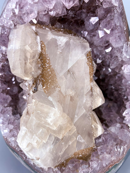 Amethyst natural cluster cut base with calcite and Hematite