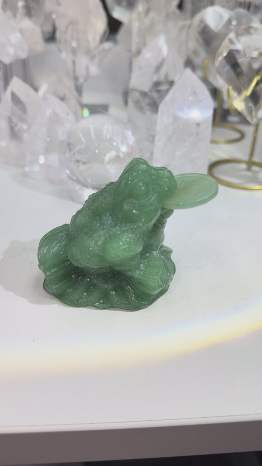 Green Aventurine Money frog with removeable coin